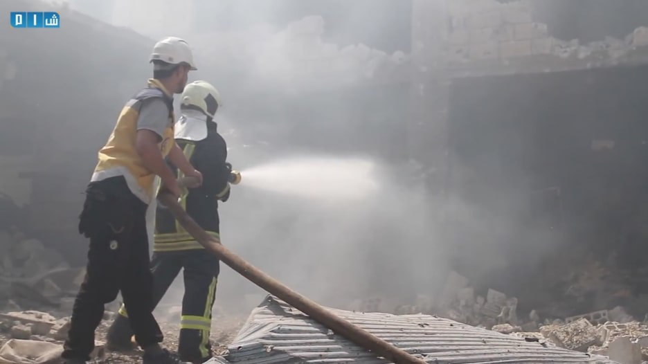 فيديو يزعم إظهار غارة روسية على إدلب.. ومقتل 5 أطفال على الأقل