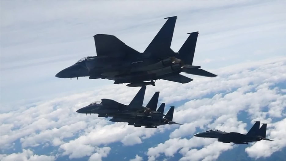 طلقات تحذيرية ومجابهة نادرة.. مقاتلات كوريا الجنوبية تواجه طائرة روسية