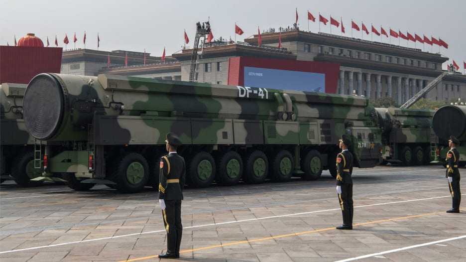 يصل أمريكا بـ30 دقيقة.. صاروخ صيني هو "الأقوى بالعالم"