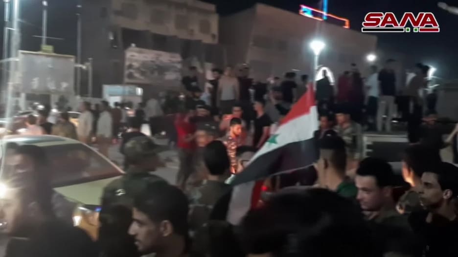 سانا: احتفالات بعد قرار الجيش السوري بمواجهة العدوان التركي