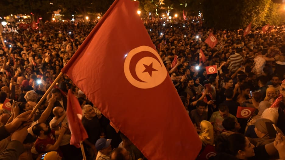 "انتخابات تونس" تجلب أملا جديدا في الديمقراطية بالشرق الأوسط