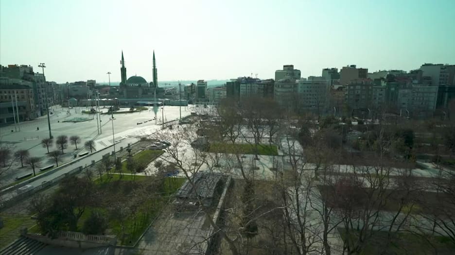 كورونا.. هكذا أغلقت تركيا مدنها وسط تفشي الفيروس