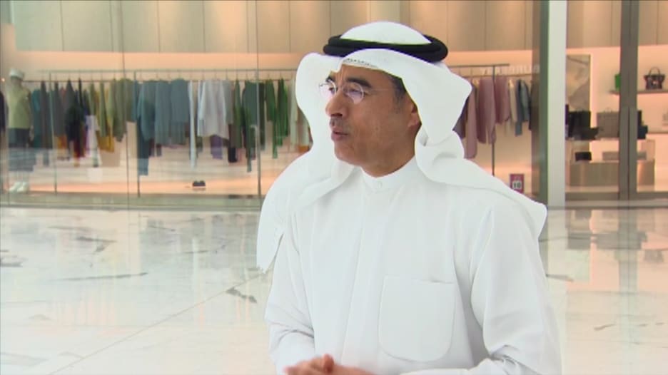 بعد افتتاح المراكز في دبي.. العبار لـCNN: سنعود إلى طبيعتنا في منتصف العام المقبل