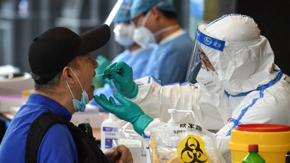 عودة ظهور فيروس كورونا في الصين .. اكتشاف 40 حالة جديدة في بكين