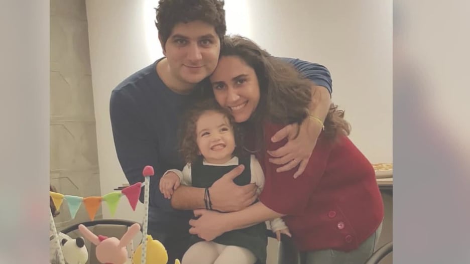 زوجان خسرا طفلتهما الوحيدة في انفجار بيروت: لا يمكننا العيش في دولة إجرامية حكومتها وبرلمانها ضدك