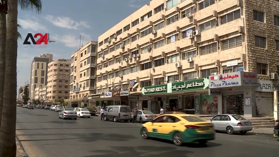 بسبب كورونا وقرارات الإغلاق.. هكذا بدا حال أصحاب الأعمال التجارية بالأردن