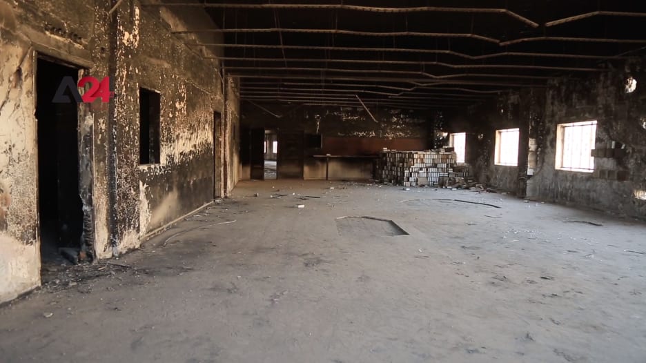 كان سجنا ومركز تعذيب بعهد داعش.. إعادة إحياء "الملعب الأسود" في الرقة