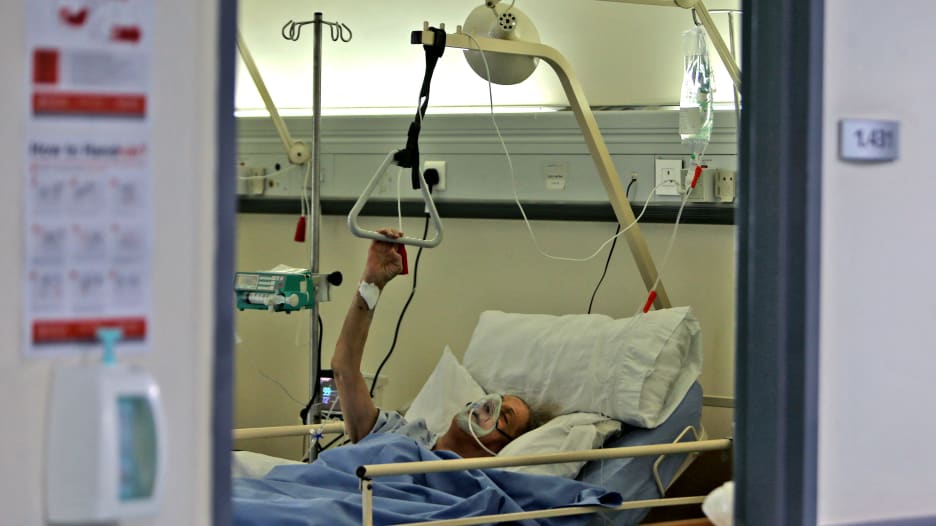 بلا وقود ولا كهرباء ولا دواء.. نظام الرعاية الصحية في لبنان يواجه انهيارا غير مسبوق