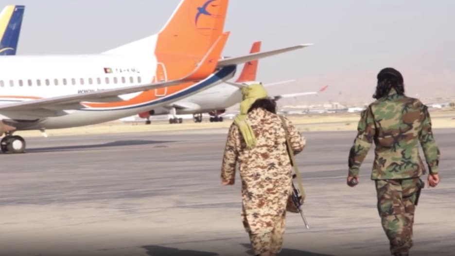 "طالبان ستقتلنا قريبًا".. شاهد مصير أفغان ساعدوا الجيش الأمريكي