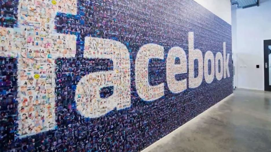ما موقف فيسبوك أمام المعترضين ضد طريقة عمله؟