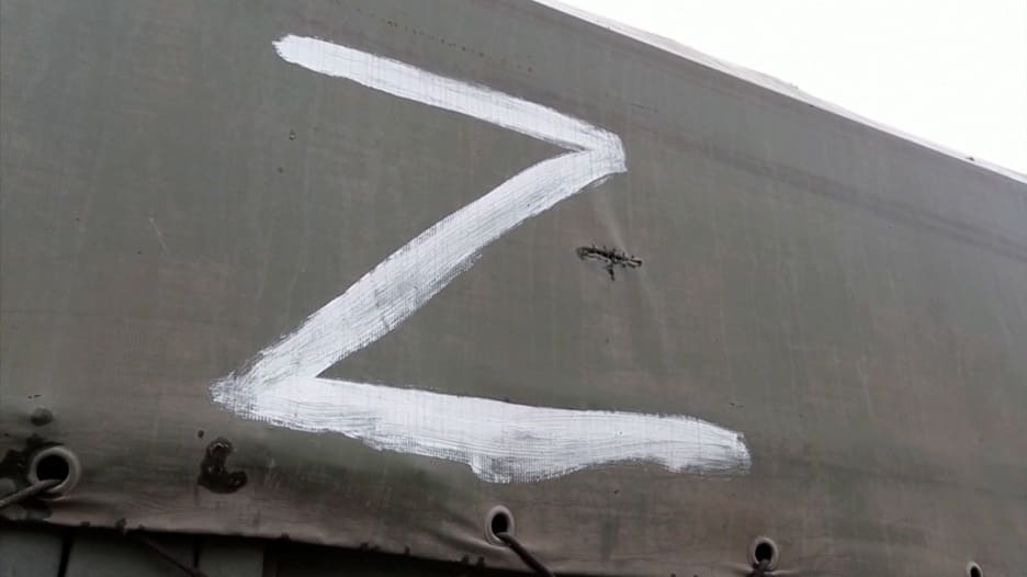 ليس من الأبجدية الروسية.. كيف أصبح الحرف "Z" رمزًا للغزو الروسي ودعم بوتين؟