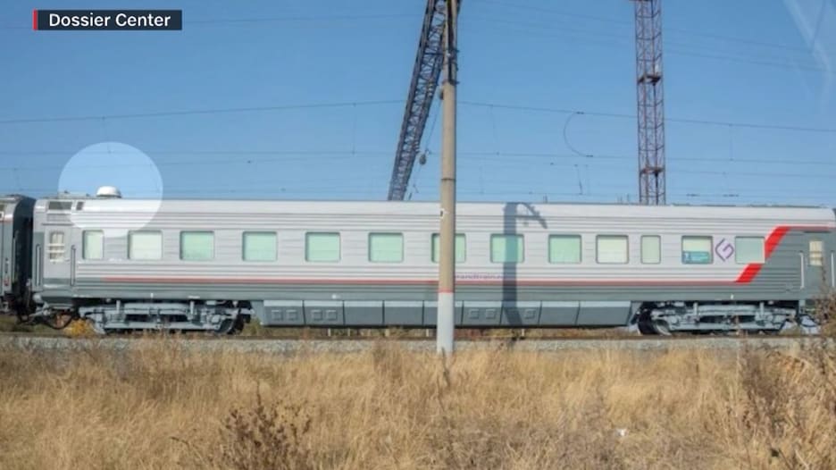 شاهد القطار المدرع الذي يعتقد أن بوتين يتنقل به.. ومحلل يعلق لـCNN: يخشى أن يُقتل