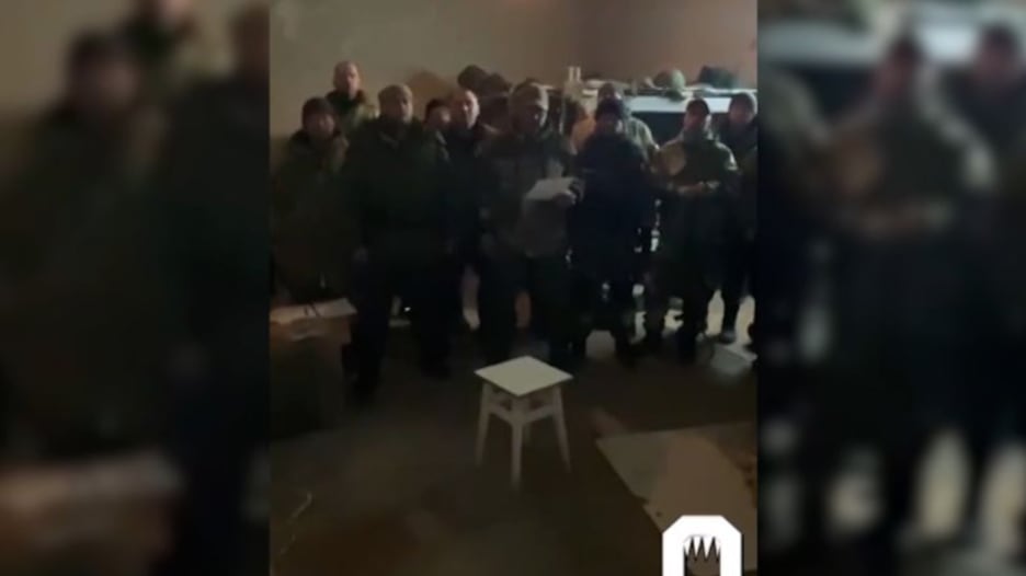 فيديو جديد يُظهر جنودًا روس يرفضون إطاعة أوامر رؤسائهم