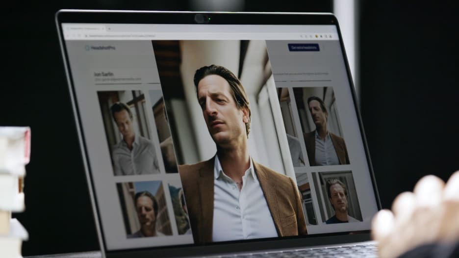 هل يمكن للذكاء الاصطناعي إنشاء صورة احترافية لحسابك الشخصي على LinkedIn؟