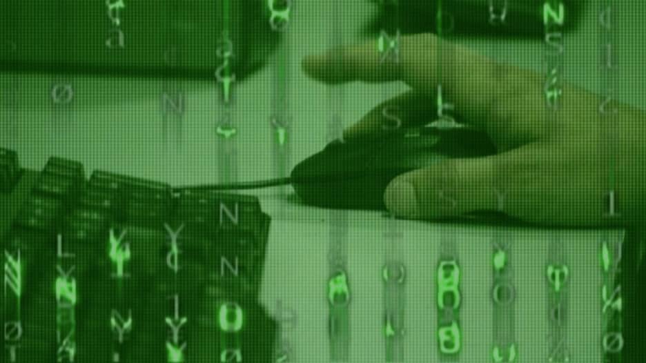 بالفيديو.. أكبر عملية قرصنة إلكترونية في أمريكا وأصابع الاتهام تتجه نحو الصين