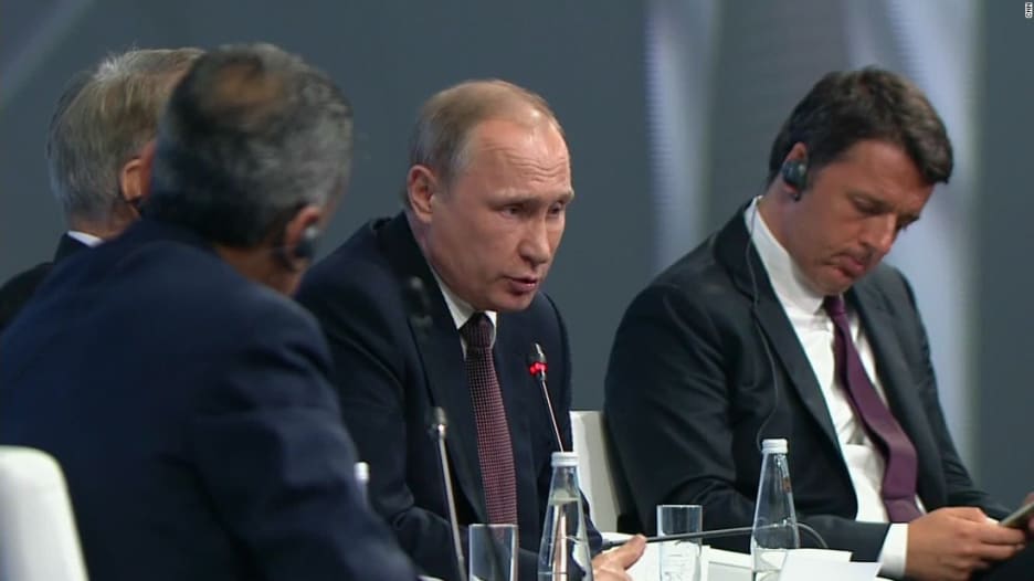 فريد زكريا بعد لقاء بوتين: لغته الإنجليزية جيدة جداً ويطلق الدعابات لكنه ذكي وجاهز