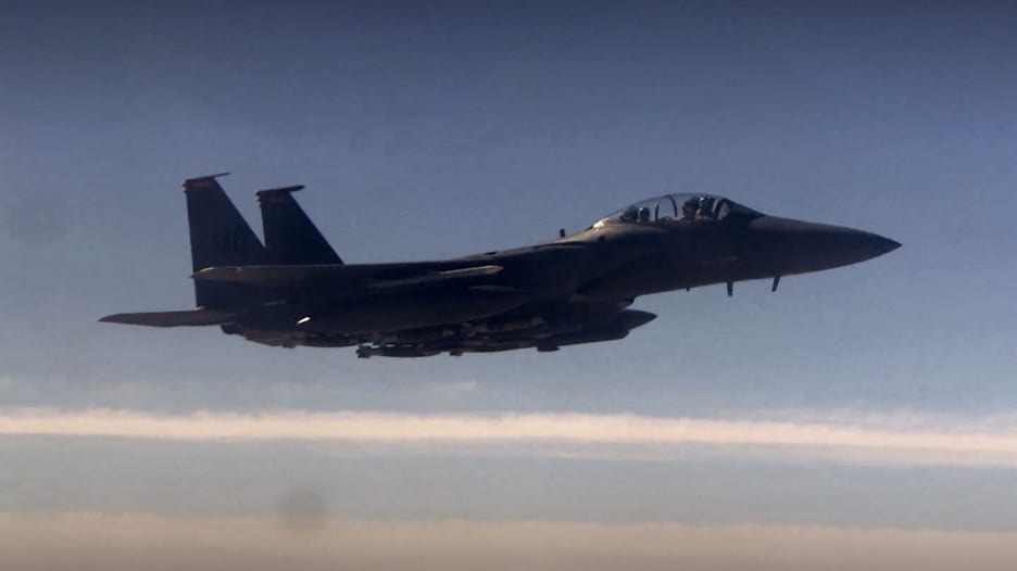 نظرة حصرية عبر كاميرا CNN على طائرات أمريكية تتجسس على داعش
