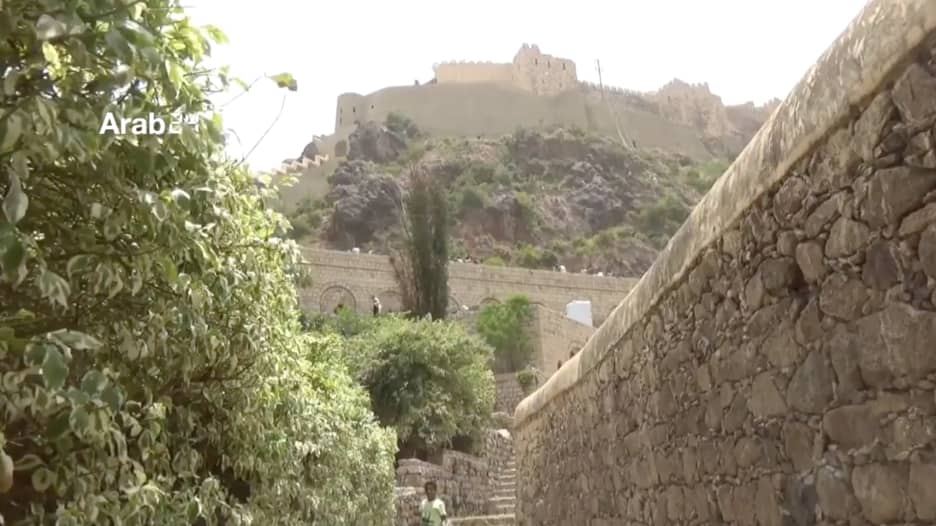 قلعة القاهرة باليمن تفتح أبوابها لأول مرة منذ 3 سنوات