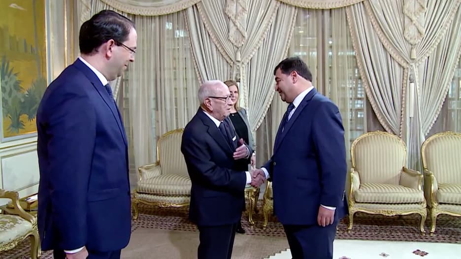 تعيين وزير يهودي في تونس يثير جدلا بين الأوساط السياسية