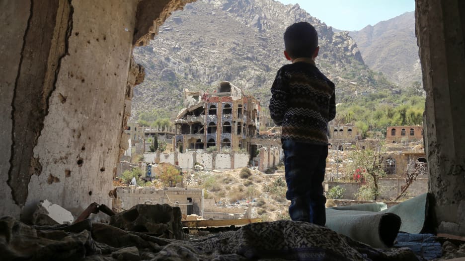 حصرياً.. مراسلة CNN: المشاهد في اليمن لا يمكن تصوّر رعبها