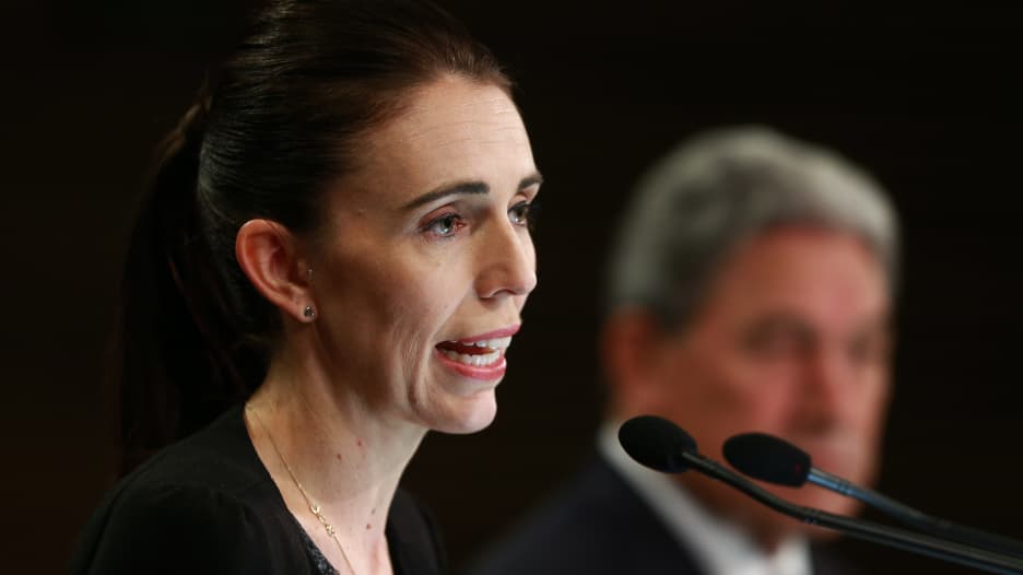 أمل وسط كابوس.. من هي رئيسة وزراء نيوزيلندا؟