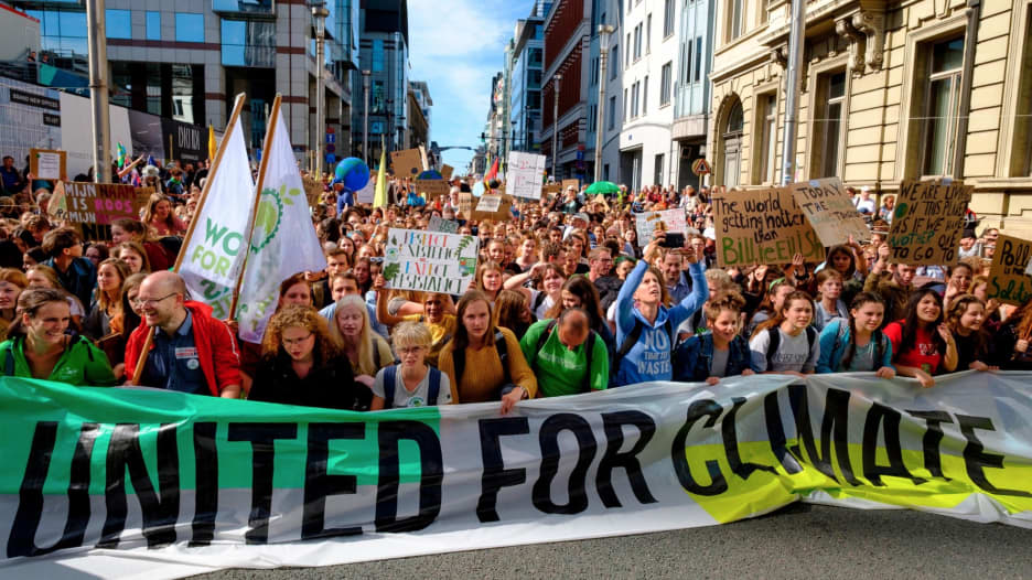 الأطفال حول العالم يتّحدون في مظاهرة من أجل التغير المناخي