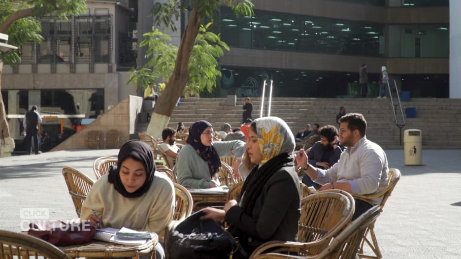 الحرم اليوناني في القاهرة.. أول حديقة "تكنولوجيا" في مصر