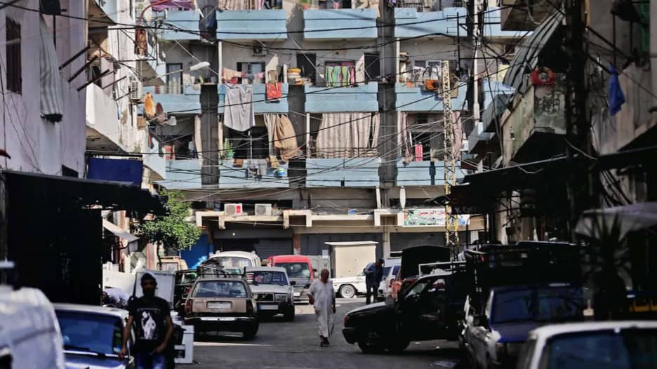 بعد انفجار مرفأ بيروت.. ماذا بعد للاقتصاد اللبناني المنهار؟
