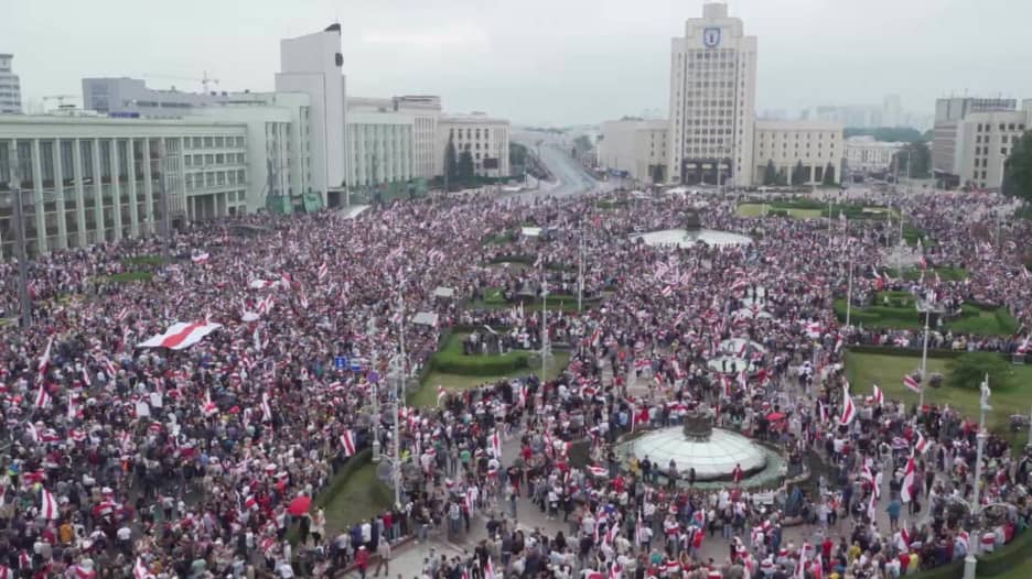 استمرار الاحتجاجات في بيلاروسيا.. "لن نستسلم حتى يتنحى لوكاشينكو عن السلطة"