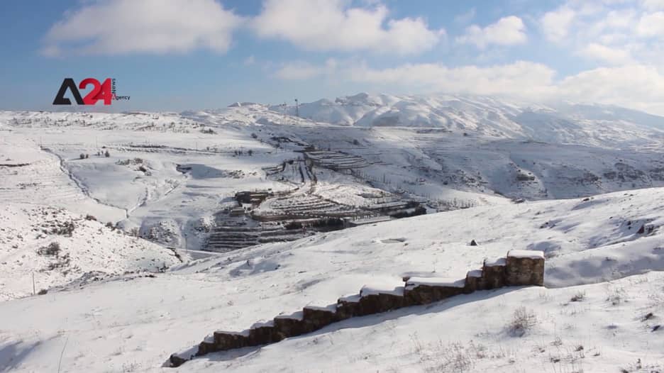 لبنان.. مناشدات لإنقاذ اللاجئين السوريين من موجة الثلوج في مخيمات عرسال