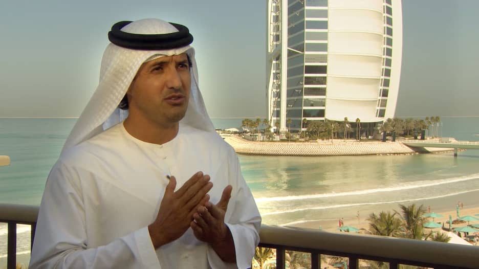 المري لـCNN: دبي لديها خطة واضحة للتعامل مع كورونا والارتفاع مرتبط بالامتثال
