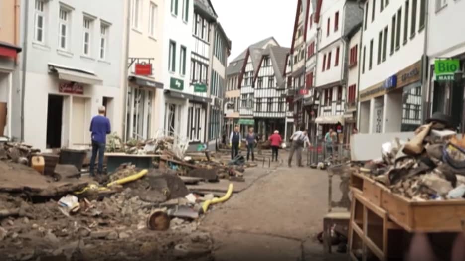 بعض منازلها بُني قبل 400 عام.. فيضانات ألمانيا تدمر بلدة تاريخية