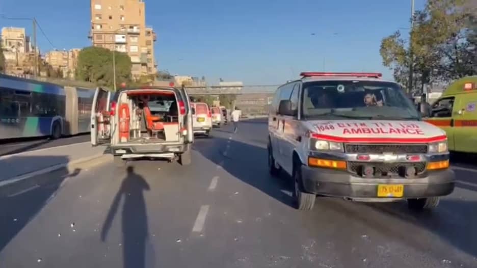 وفاة إسرائيلي ثانٍ أصيب في أحد انفجارين بمحطتي حافلات في القدس