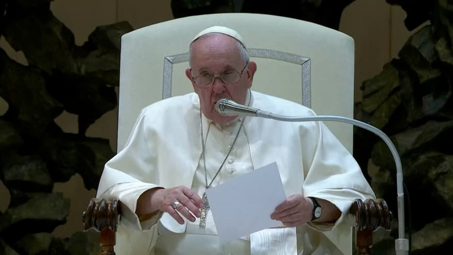 البابا فرانسيس: لقد وقعت على خطاب استقالة في حالة العجز.. هل سيستقيل؟