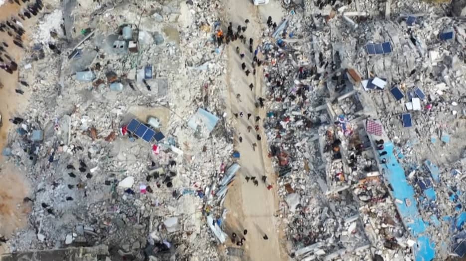 دمار هائل.. لقطات من طائرة دون طيار لآثار الزلزال في تركيا وسوريا