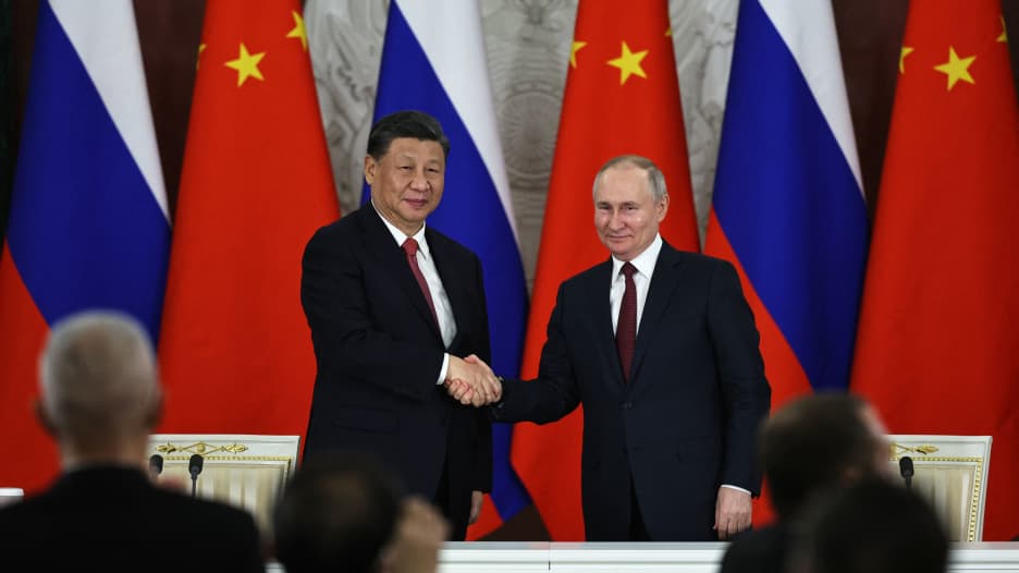 كيف أصبحت روسيا أكثر اعتمادًا على الصين منذ بداية حربها في أوكرانيا؟