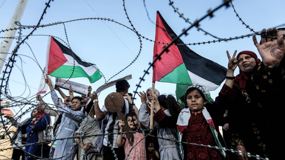 المعشّر لـCNN بالعربية: حل الدولتين لم يعد ممكنا وأدعو لمنح الفلسطينيين الحقوق المتساوية إلى حين التفاوض على شكل الحل