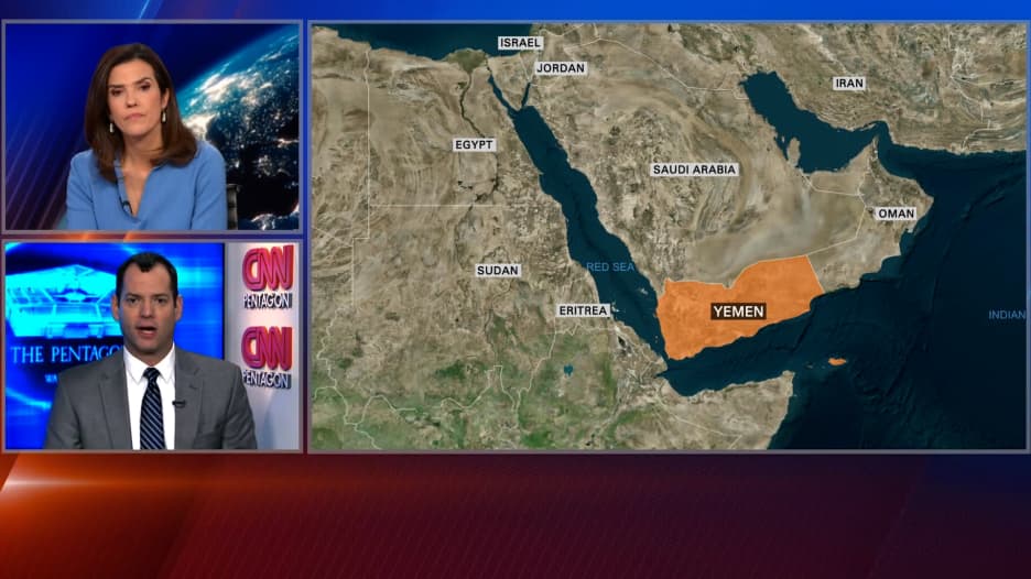 ما الصاروخ الذي استهدف به الحوثيون سفينة الشحن الأمريكية؟ مراسل CNN يوضح