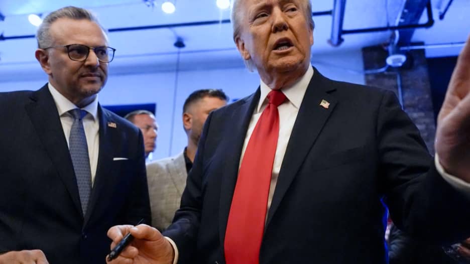 والد صهره.. من هو مسعد بولس مستشار ترامب للشرق الأوسط؟