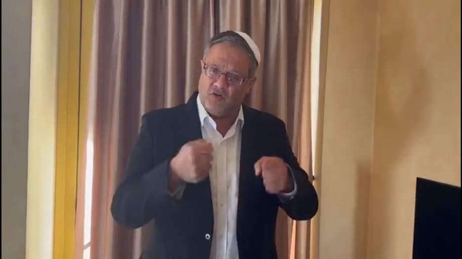 ملوحًا بالاستقالة من حكومة نتنياهو.. شاهد ما قاله بن غفير بعد أنباء عن اتفاق بشأن غزة