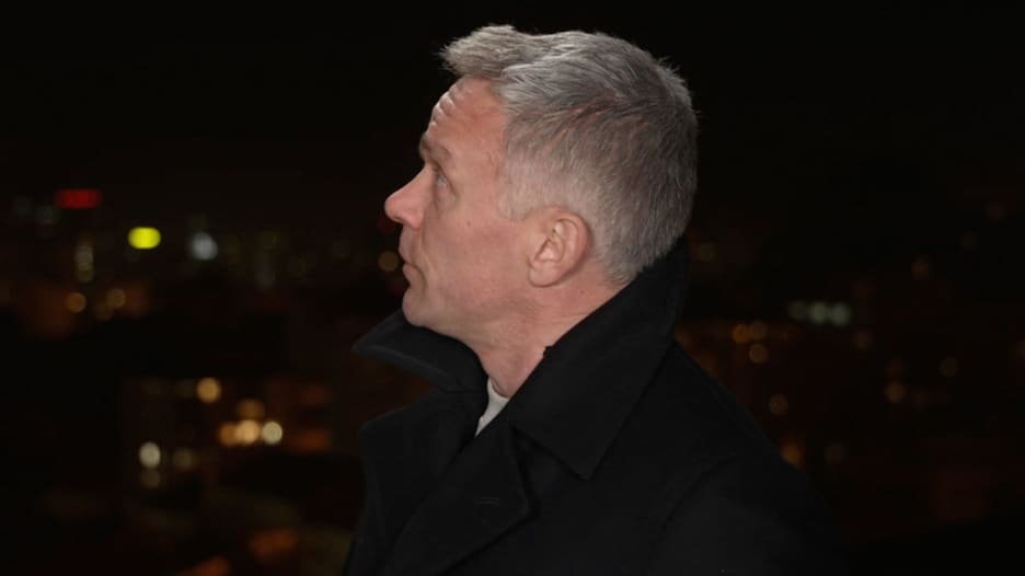 أجبرته على الاحتماء.. لحظة تعطيل نيران الدفاع الجوي بكييف تقرير مراسل CNN حول مناقشات أمريكا وروسيا بشأن أوكرانيا