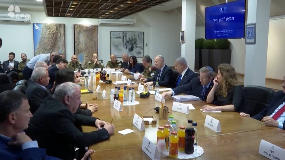 أزمة سياسية تعصف بإسرائيل.. لماذا يريد نتنياهو إقالة مدير الشاباك؟