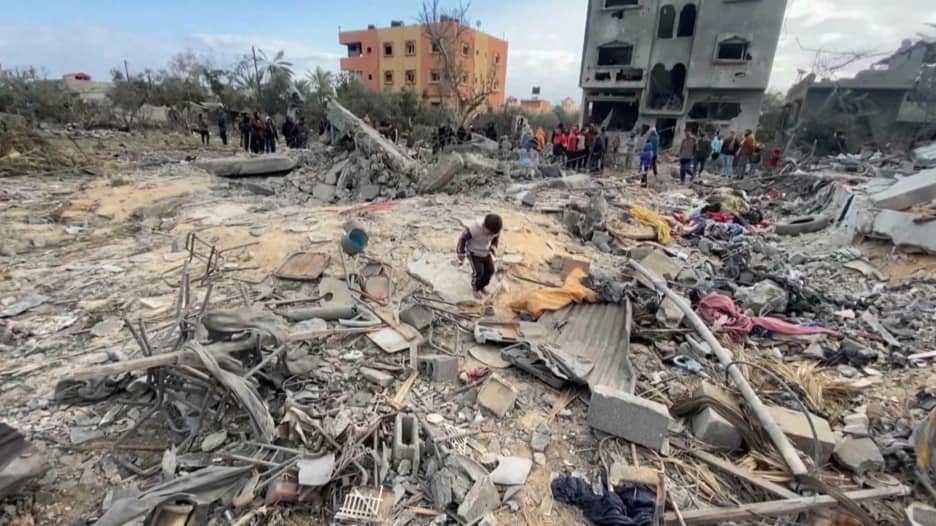 إسرائيل تصعّد هجومها الجديد على غزة بعد انهيار وقف إطلاق النار الهش