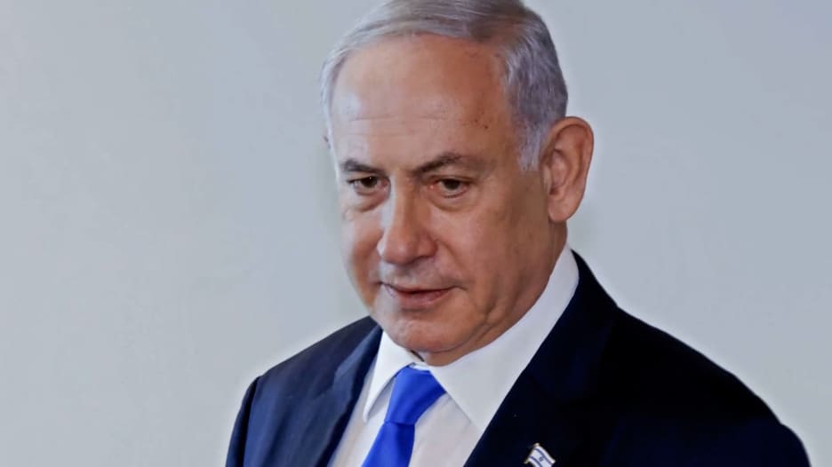 صحفي إسرائيلي: نتنياهو "يغار" من ترامب وزيارته لأمريكا جعلته "أكثر عدوانية"