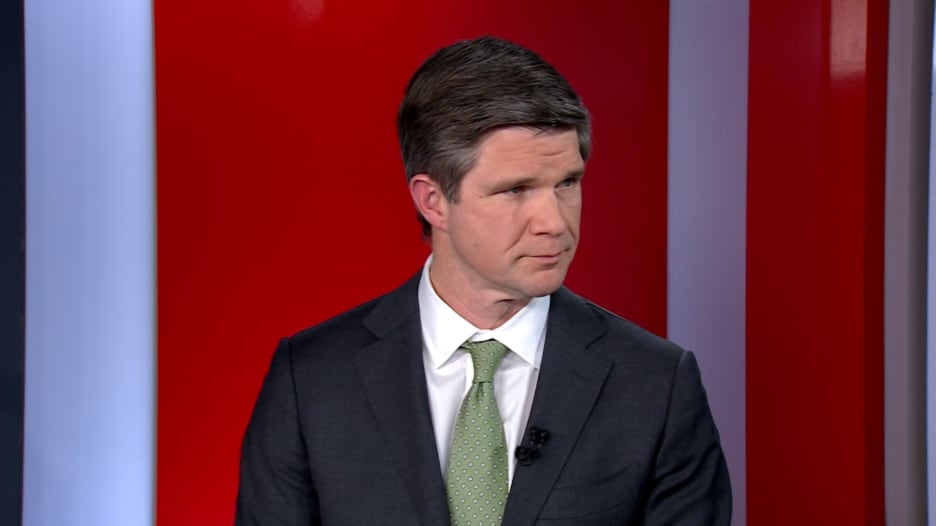 سيذهلك الفارق.. كم ستكلف الأحذية الرياضية لو صُنعت في أمريكا بدلا من استيرادها؟