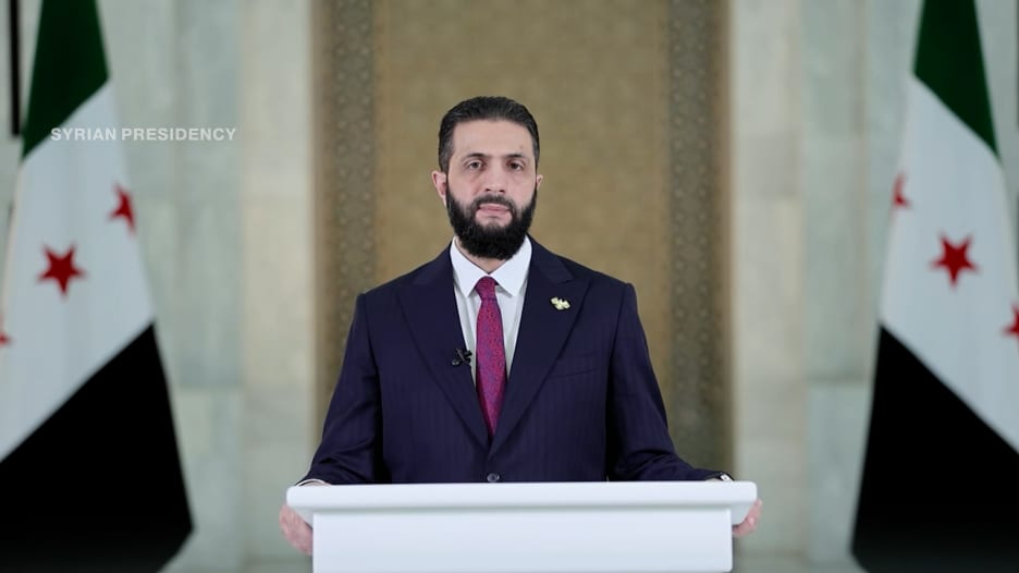 وجه رسالة للبدو والدروز بسوريا.. الكلمة الكاملة لأحمد الشرع حول ما يحدث بالسويداء