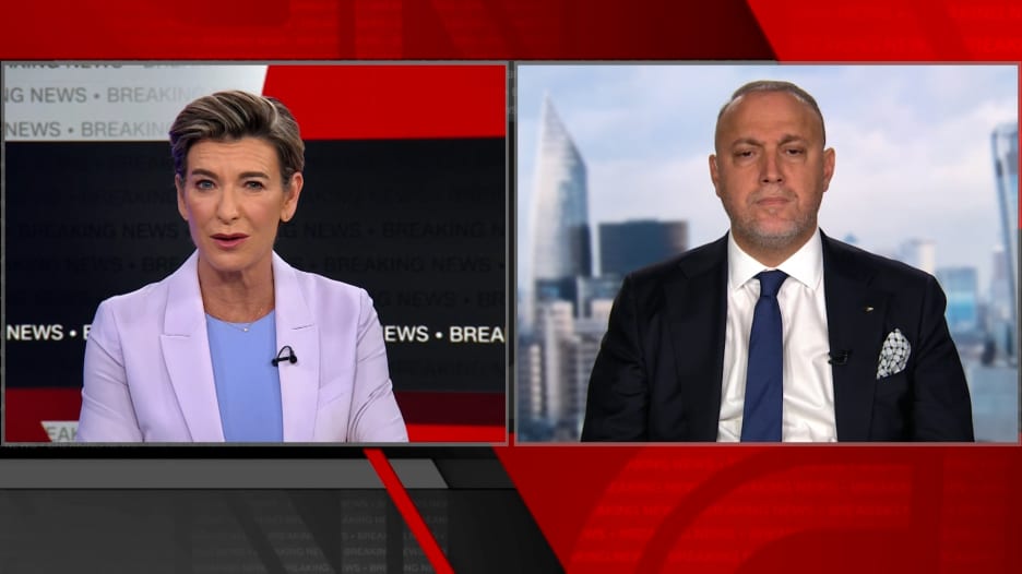 "حليب أطفال وجرافات قبل السلاح".. زملط يعلق لـCNN على اتفاق غزة ويوضح الأولويات