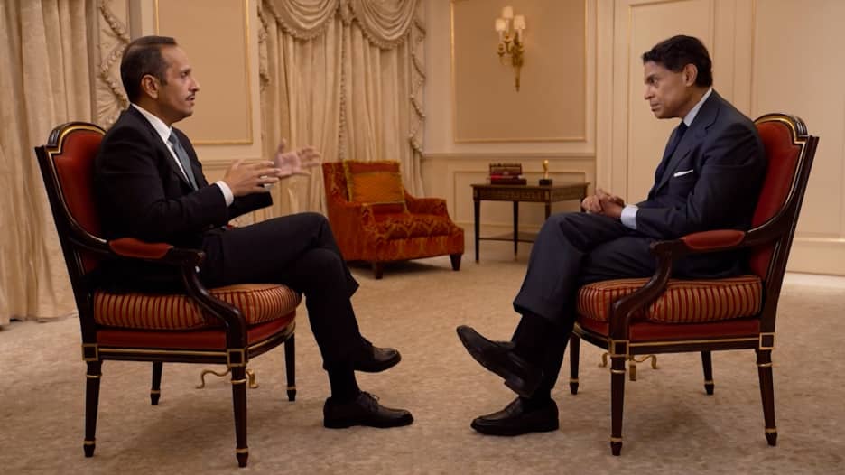 رئيس وزراء قطر يرد لـCNN على منتقدي علاقتهم بإيران وما إن كانت ضمانات ترامب بسبب الطائرة