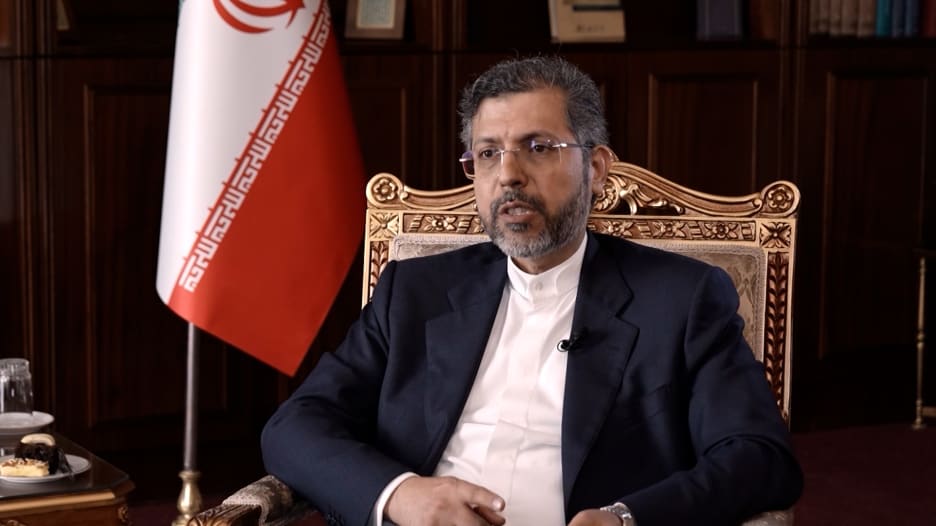 مسؤول إيراني يوجه رسالة لترامب.. ويوضح: برنامجنا النووي سلمي والدفاع حق مشروع
