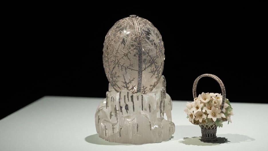 بيع بيضة "فابرجيه" بأكثر من 30 مليون دولار في مزاد بلندن